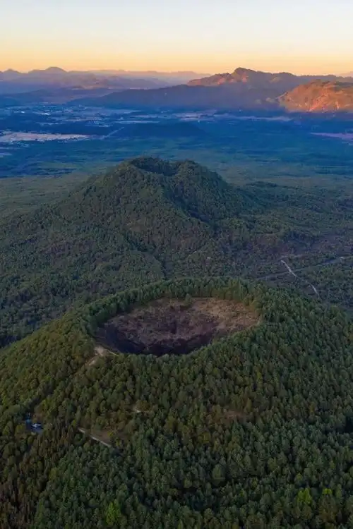 汤加火山很远,中国火山很近