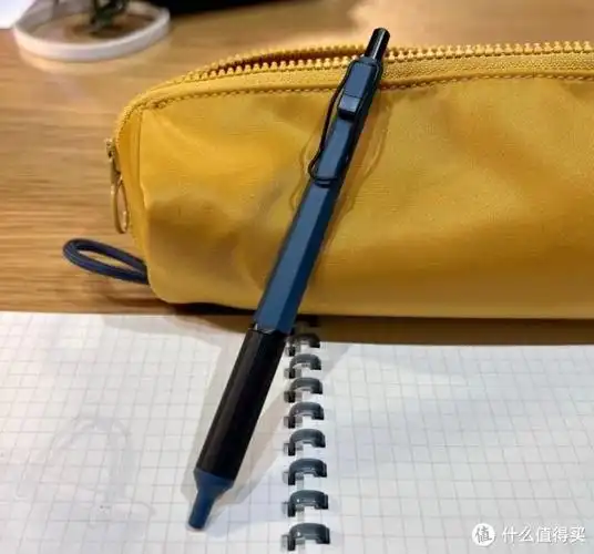 2020年日系文具大赏得主三菱世界上最小的的圆珠直径中油笔