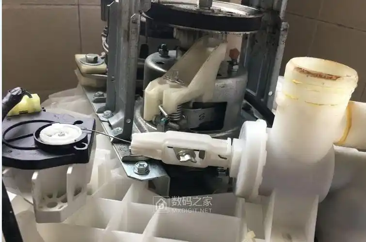 拆解海尔洗衣机 haier xqb50-7288a