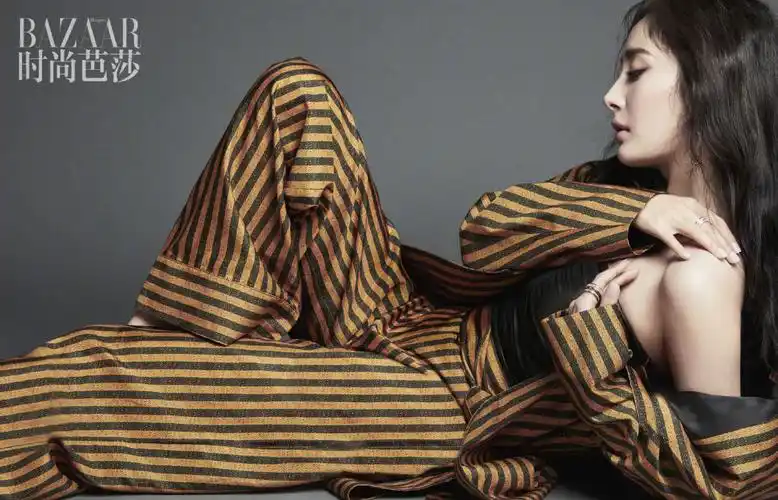 2018《harpers bazaar时尚芭莎》六月刊封面:杨幂(摩登女郎o.o)