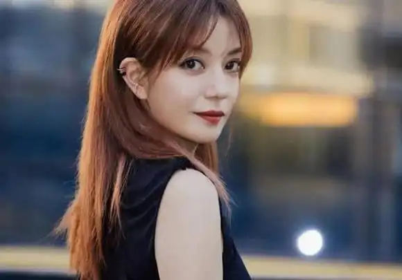 赵薇-赵薇个人资料及图片赵薇简介年龄身高八卦-小薇女性时尚