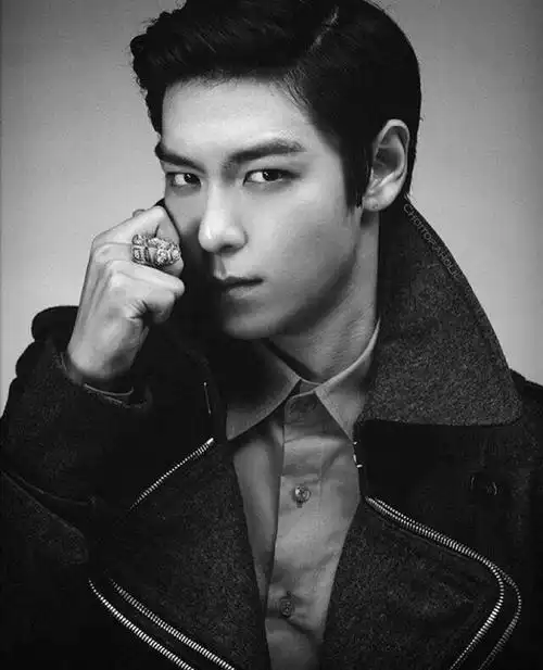 bigbang 崔胜铉 崔胜贤 鬼神大人 t.o.p 崔top 崔三岁 top 崔网红