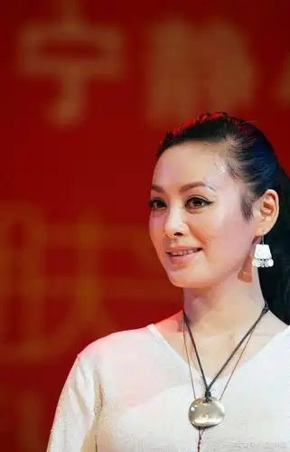 宁静,直爽,野性,真性情的女神