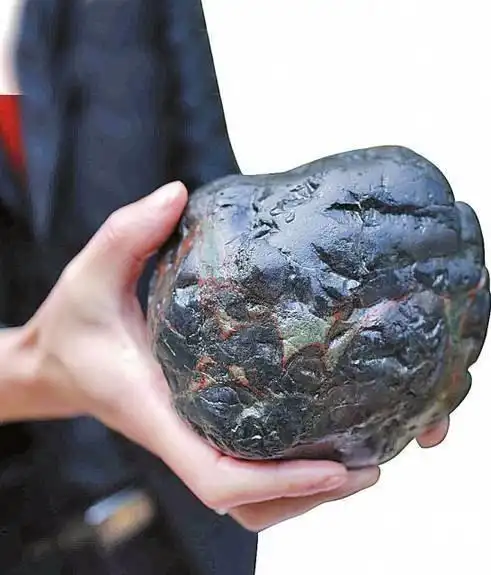 钻石陨石图片及价格