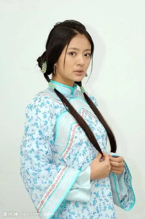 安以轩个人资料,安以轩是哪国人,本文共(3171字)