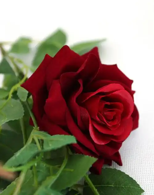 浪漫玫瑰仿真花深红色