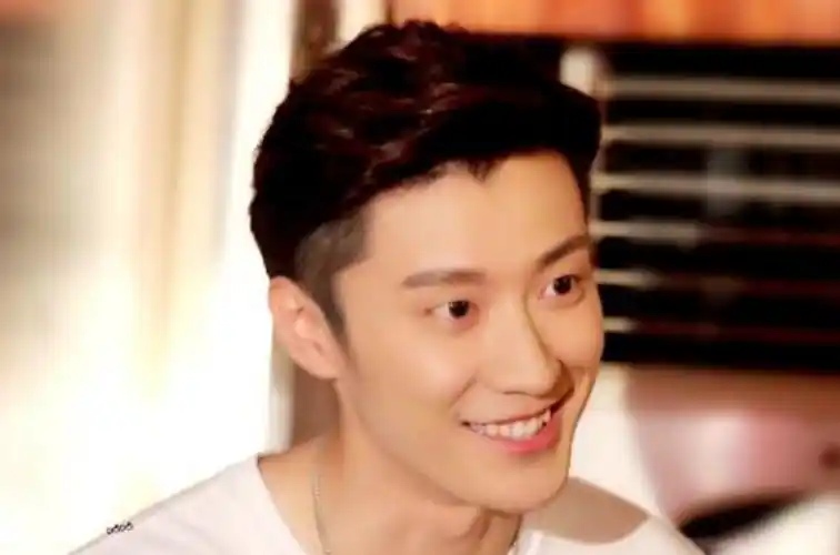 乔任梁视频慎点乔任梁为啥被富二代玩