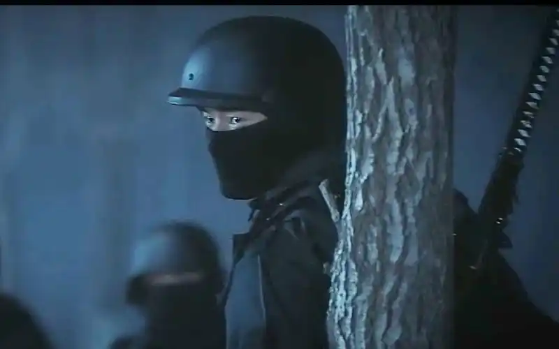 特异功能pk蒙面特警