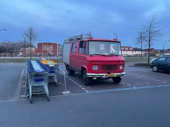 梅赛德斯消防车02