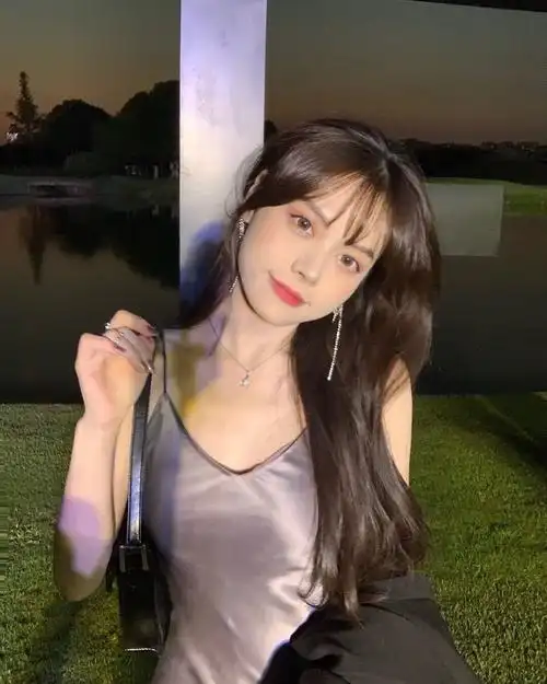 快手美女十一泪