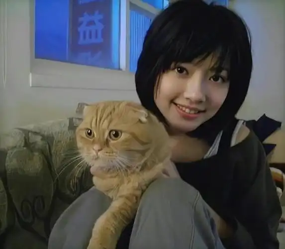 郭碧婷旧照_网易订阅