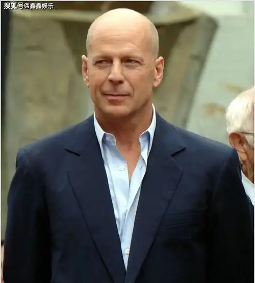 好莱坞三大光头猛男杰森斯坦森排第三巨石强森也只能做第二