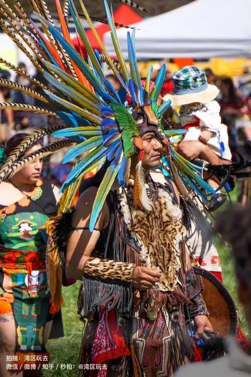 穿越回还没有被哥伦布发现的美洲大陆看一场原生态美洲原住民印第安人