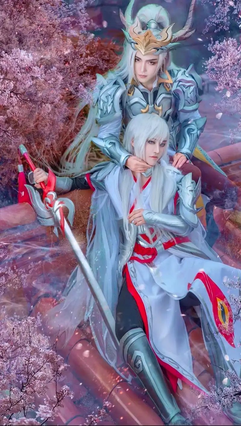 王者荣耀:真人cos韩信白龙吟李白凤求凰!