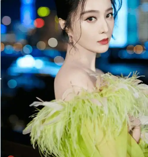 范冰冰吴铁军结婚(范冰冰李晨分手和吴铁军结婚真的吗)