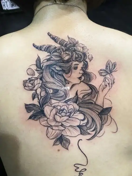 小仙女抹油和不抹油的区别_纹身_保养_清新纹身_美妆_彩妆