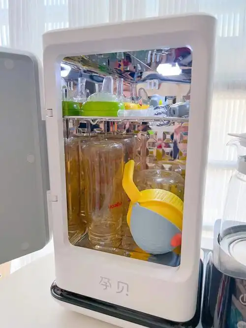 第一次当妈妈就当了大冤种孕期买了一堆七七八八堆到桌子都放不下,还