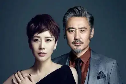 都说两人关系非比寻常,不像一般人的关系,吴秀波监制的《军师联盟》唐