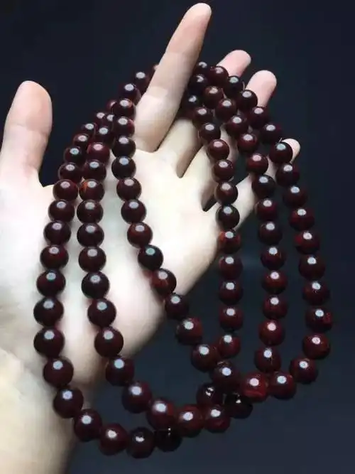 小叶紫檀珠子盘玩方法(小叶紫檀盘玩详细步骤)-锐牛沃德讯息网