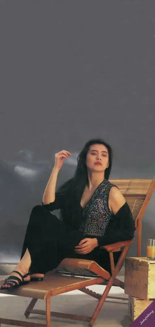 有没有王祖贤好看的壁纸呀