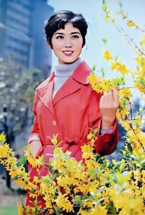 80年代美女演员龚雪