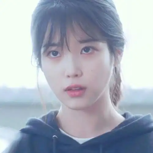 李知恩iu/女生头像/爱豆头/by姜甜软