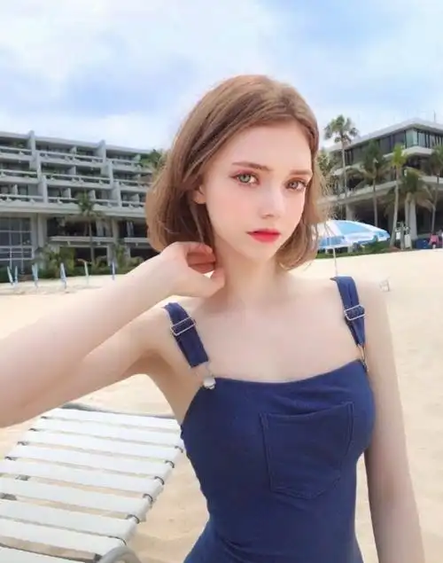 德国女孩chloe0202这个颜值是真实存在的吗