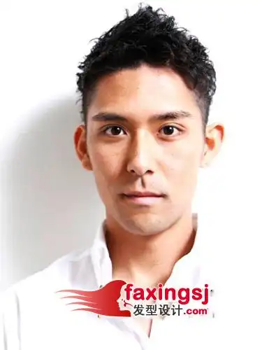 男生卷发适合什么发型男生自来卷发型