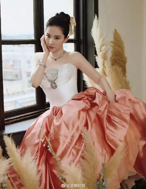 94刘亦菲"玫瑰的故事"新造型揭秘95