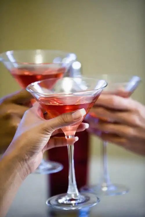 握,朦胧,模糊,庆祝,高脚杯,酒类,拿,拿着,文化,玻璃制品,酒,饮料,酒杯