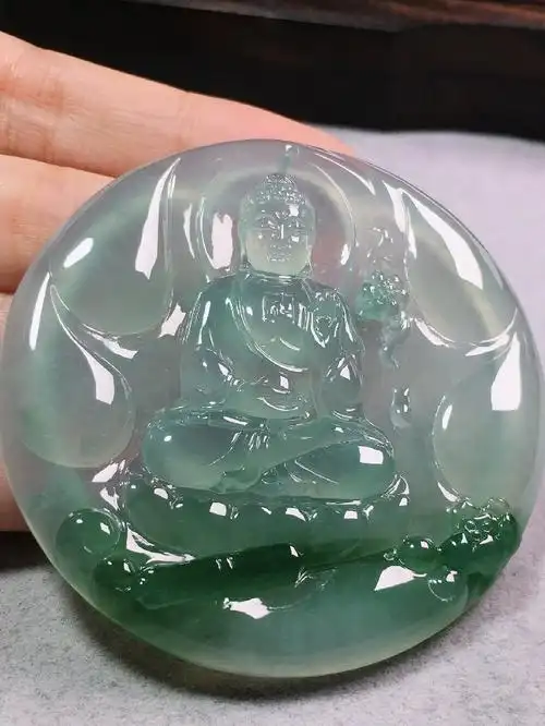 翡翠高冰种飘花阿弥陀佛吊坠 缅甸天然a货翡翠送礼送老公送长辈生日