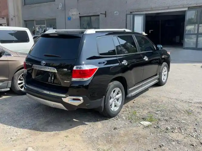 【沈阳】2013年5月 丰田 汉兰达 2012款 3.5l 四驱7座精英版 手自一体