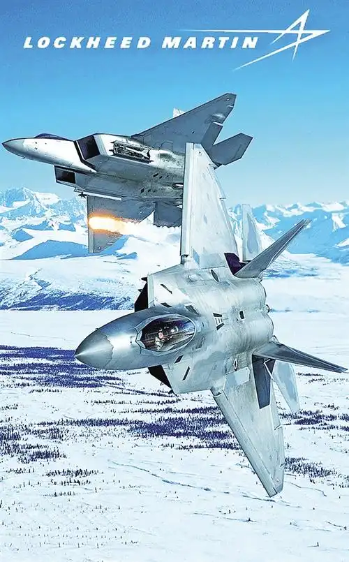 美国五角大楼发言人埃里克·帕洪15日说,两架美军战斗机前一天在