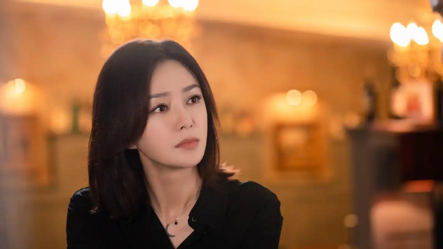 怪你过分美丽莫向晚卖惨秦岚的小丑妆造型确实有内味了