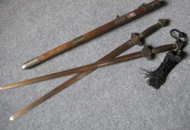 雌雄双剑_太极武术_沈广隆剑铺官方网站---感悟剑道,品味人生