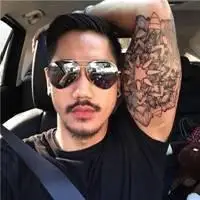 狂拽酷炫叼炸天微信头像【点击鼠标右键下载】