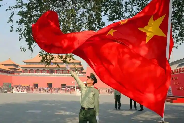 国旗护卫队完成了一次不可能的挑战创下的记录太震撼