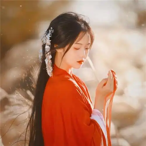 古风头像女红色系 高清好看的红色系女生头像冷艳古风图片_女生头像