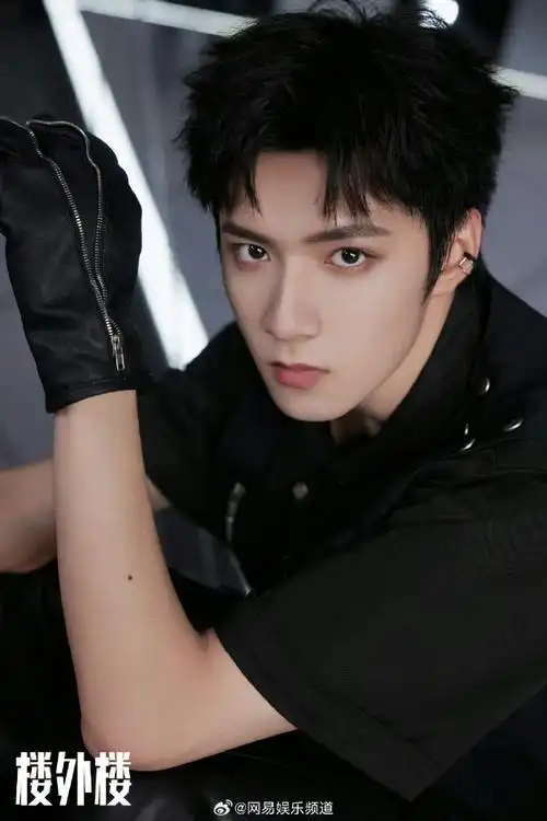 新生代演员刘耀文##刘耀文 唱跳rap全能ace