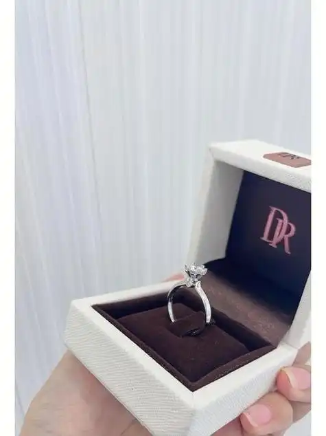 dr钻戒:成为全球第一求婚钻戒品牌