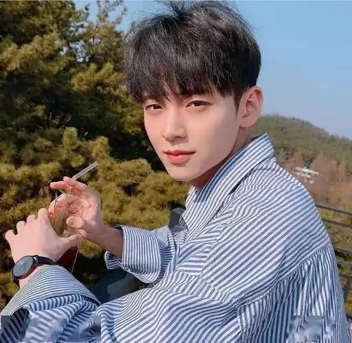 00后小年轻发型