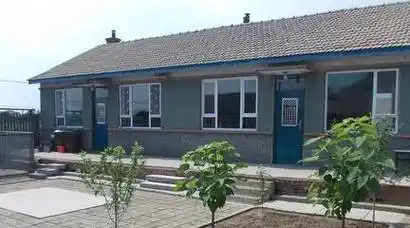 原创看了这对年轻人改造的农村旧宅才发现这样的平房潜力真的太大了