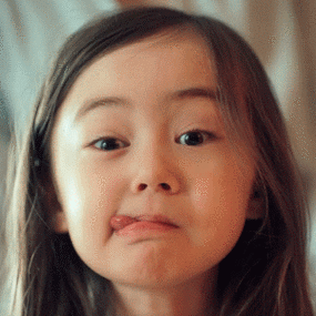 卖萌吐舌头 - 《有一个地方只有我们知道》蔡书雅gif 动图_蔡书雅