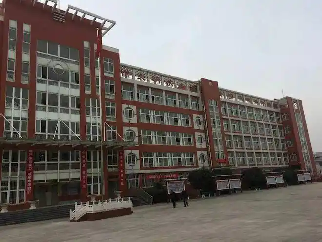 汴梁教育南阳市方城县第五高级中学面向全国公开招聘各学科教师