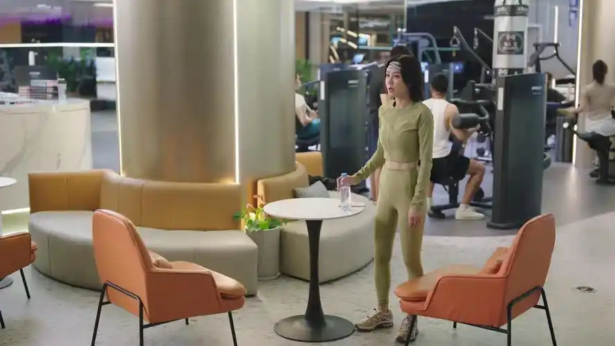 秦岚怎么了?《闪耀的她》台词有气无力,人是真瘦但失去原有美感