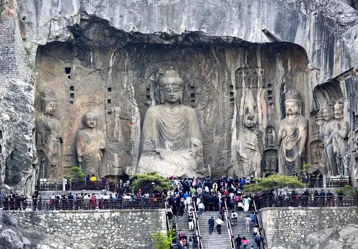 洛阳龙门石窟