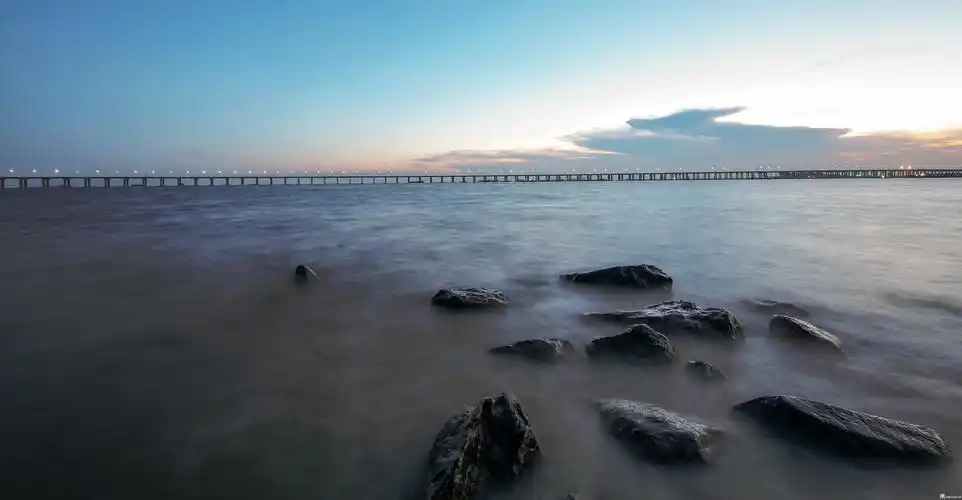 固戍黄昏深圳西乡固戍码头随拍