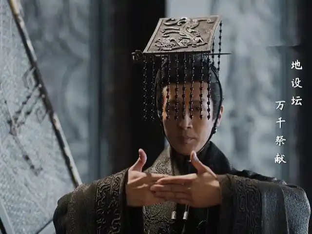 《大秦赋》嬴政能顺利登基,全靠子楚在这三件事上,未向华阳妥协