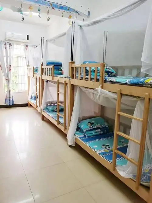 广州25所民办初中宿舍情况汇总