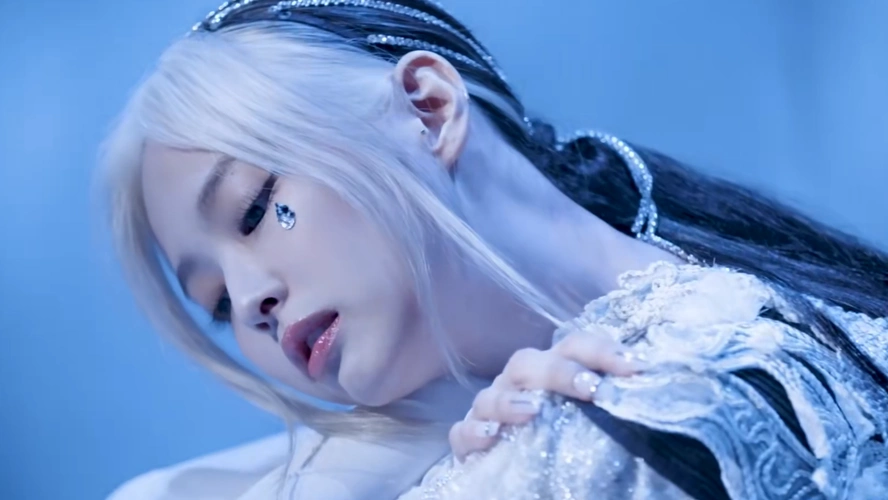 金智妮/可二改 - 堆糖,美图壁纸兴趣社区